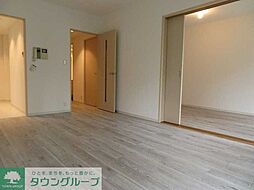 都営浅草線 泉岳寺駅 徒歩4分の賃貸マンション 3階1LDKのリビング/ダイニング