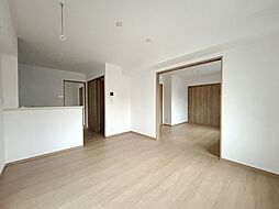 Ｌｅ　Ｓｅｒｅｎｏ 201 2階2LDKのリビング/ダイニング