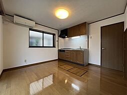 西五反田4丁目戸建 1 1階2LDKのリビング/ダイニング