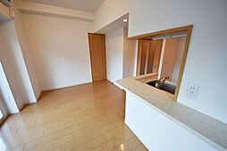 東京メトロ日比谷線 六本木駅 徒歩8分の賃貸マンション 5階ワンルームのリビング/ダイニング