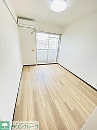 サンホワイト磯子 111 1階ワンルームのリビング/ダイニング