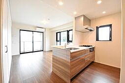 カーサ　ルボートン 202 2階1LDKのリビング/ダイニング