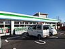 周辺：ファミリーマート磯子滝頭三丁目店 徒歩15分。コンビニ 1150m
