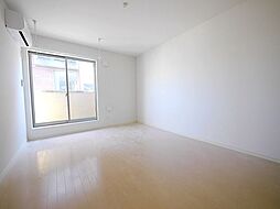 埼玉高速鉄道 川口元郷駅 徒歩5分の賃貸アパート 2階1Kのリビング/ダイニング