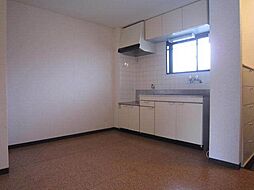 JR青梅線 小作駅 徒歩15分の賃貸マンション 4階2DKのリビング/ダイニング