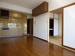 JR八高線 金子駅 徒歩37分の賃貸マンション 4階2LDKのリビング/ダイニング