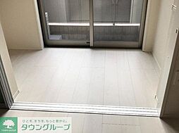 F・ガーデンIII 1階1LDKのリビング/ダイニング