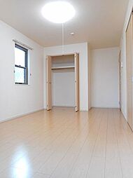 サニー・柴崎 1階1Kのリビング/ダイニング