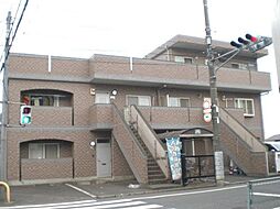 4 / 8