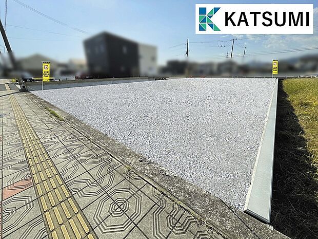 約43〜59坪の全7区画分譲地。お気軽にお問い合わせください。