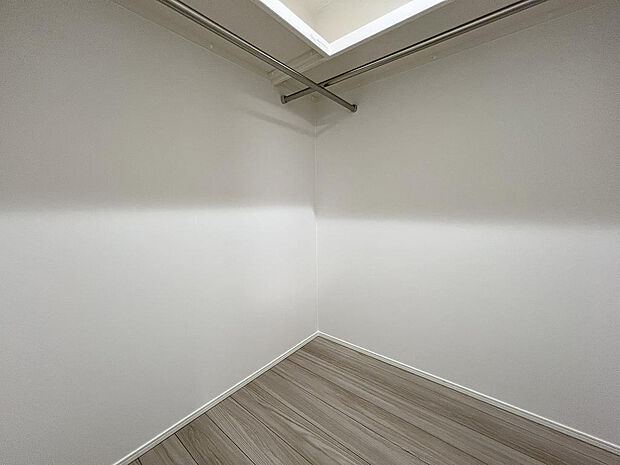 ゆとりある収納で片付けもスマートに！