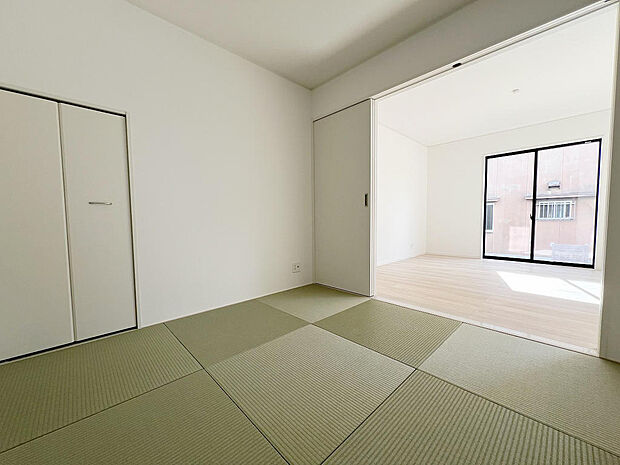 来客用やお子様の遊び場などいろいろな使い方ができます。