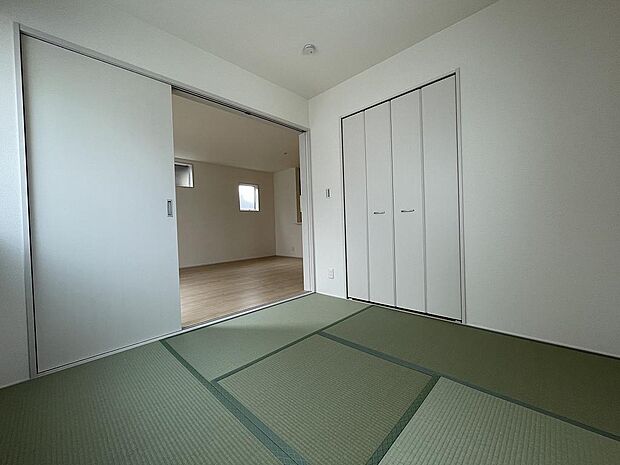 4.5帖の和室は、来客時にも便利です。