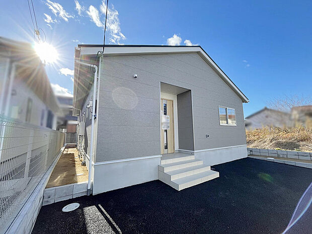 教育施設、周辺施設が徒歩圏にそろった便利な住環境です。お気軽にお問い合わせください。