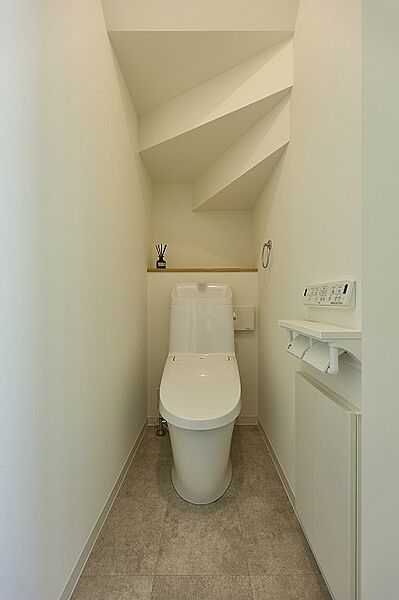 トイレを拡大表示