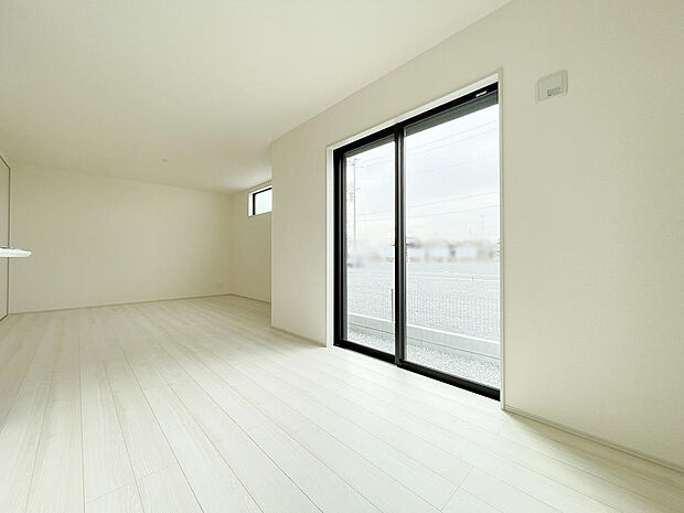 18.5帖のLDK。家族でゆっくり過ごせます。