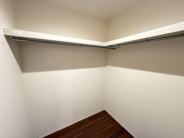 ファミリークローゼット(同社施工例)