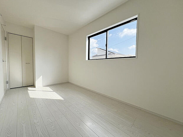 洋室（同社施工例）