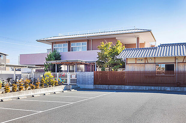 瑠璃よこはまこども園 約390m(徒歩5分)