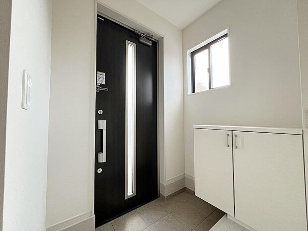 玄関(同社施工例)