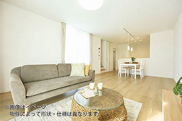 家具・カーテン・照明付/インテリアスタイルに合わせて、トータルコーディネートしているので、そのままオシャレに住んでいただけます。(LDKのみ)