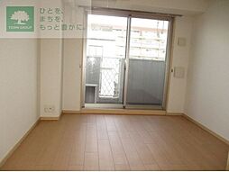 ベルク　フェルト 202 2階1Kのリビング/ダイニング