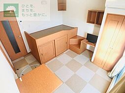 レオパレスＭＯＡＮＡ 405 4階1Kのリビング/ダイニング