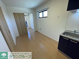 メゾンＴＫ 3階1DKのリビング/ダイニング