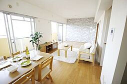 JR総武線 東船橋駅 徒歩13分の賃貸マンション 3階2LDKのリビング/ダイニング