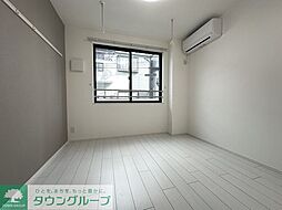 コルビジェIV 103 1階ワンルームのリビング/ダイニング