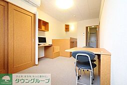 レオパレスアース21 204 2階1Kのリビング/ダイニング