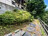 その他：【お庭】傾斜地の多い熱海自然郷内。オーナー様が造成されたお庭です。