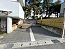 駐車場：こちらはジャグジー現オーナー様が新設されました。小型車ならこちらに2台駐車可能ですスペース。。