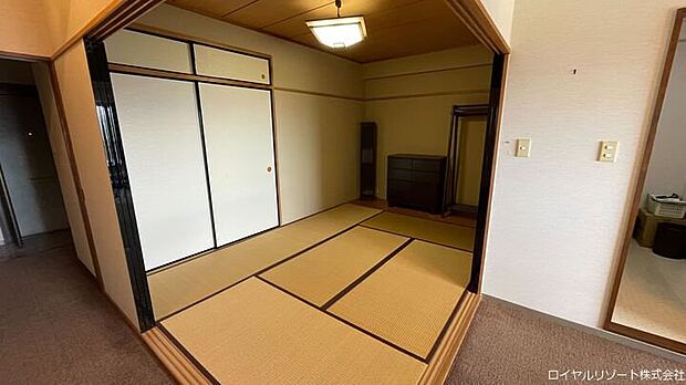 6畳の和室になります。寝室や来客時など用途は様々です。