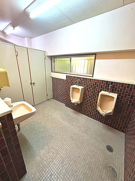 男子トイレです。