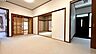 その他：【ホール】玄関から各部屋へアクセスします。