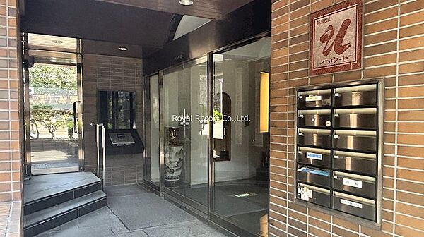エントランスを拡大表示