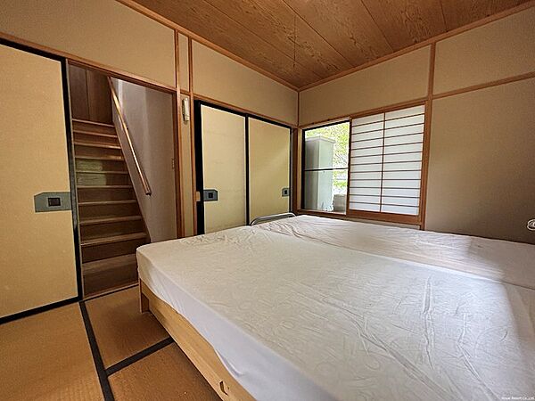 6畳和室は寝室としてご利用されています。