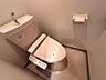 トイレ：トイレはウォシュレット機能付きです。