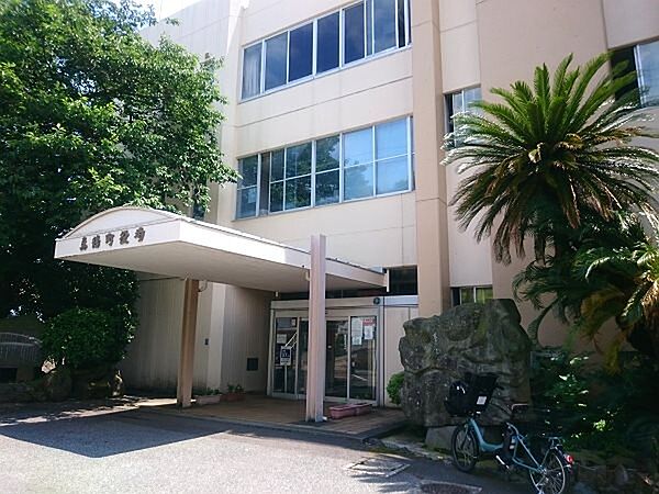 真鶴町役場まで徒歩約4分（約350m）です。