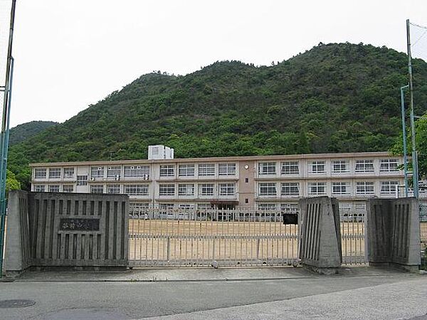 画像23:姫路市立夢前中学校まで2、046ｍ