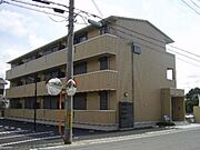 網干駅よりバス10分 徒歩5分 3階 築16年5ヶ月の賃貸物件