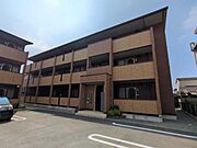 広畑駅より徒歩7分 築6年9ヶ月 3階建の賃貸物件