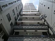 三ノ宮駅より徒歩8分 2階 築9年3ヶ月の賃貸物件