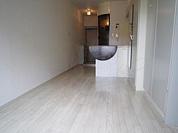 ラ・パルフェ・ド・シェリール 503 5階ワンルームのリビング/ダイニング