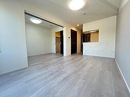 カーサ　クラージュ 2階1LDKのリビング/ダイニング