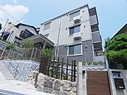 六甲駅より徒歩11分 1階 築11年1ヶ月の賃貸物件