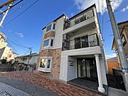 三ノ宮駅より徒歩13分 築2年5ヶ月 4階建の賃貸物件