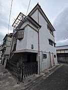 立花駅より徒歩18分 築35年3ヶ月 3階建の賃貸物件