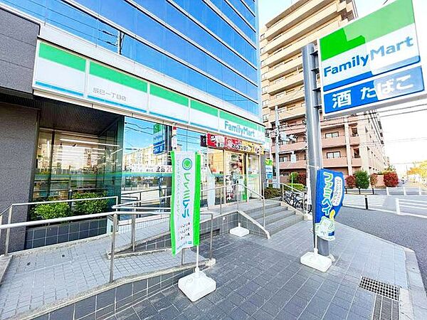 ファミリーマート辰巳一丁目店 徒歩2分 110m